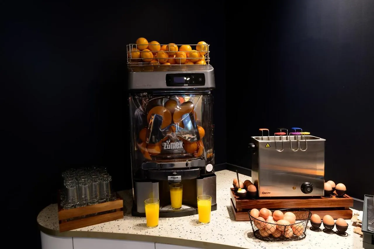 Ibis Styles Paris Opera Lafayette Hotel